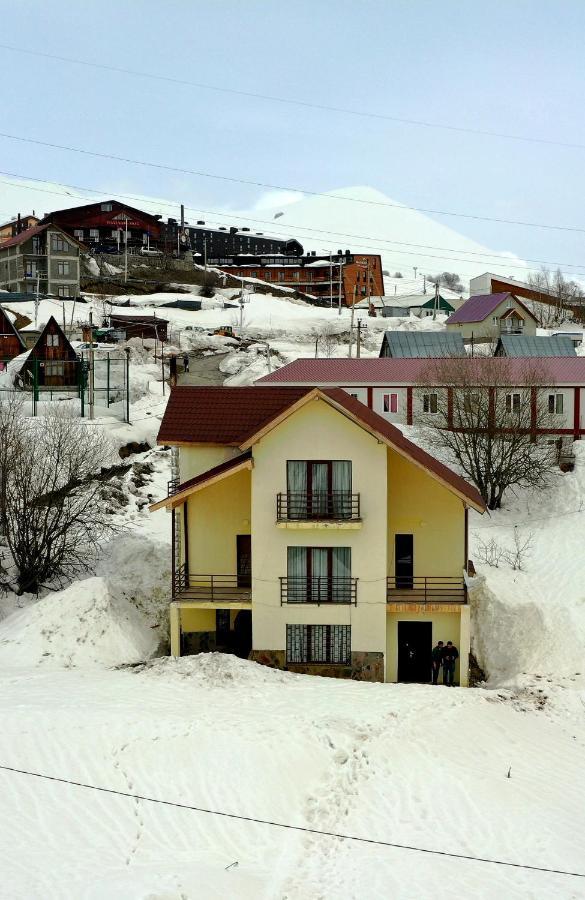 Gudauri Guest House Lane Exteriör bild